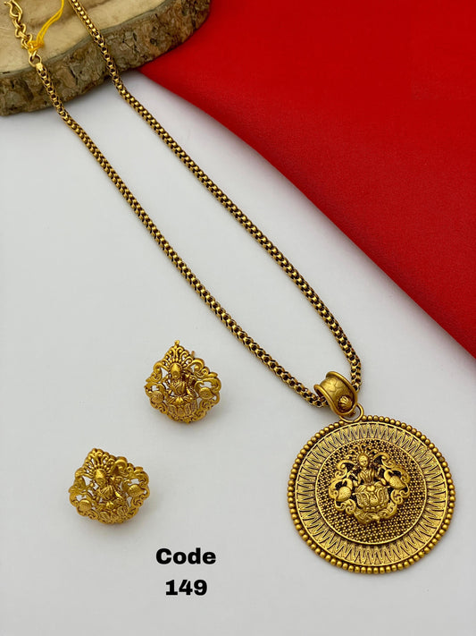 149 Fine Finish Antique Pendent Set