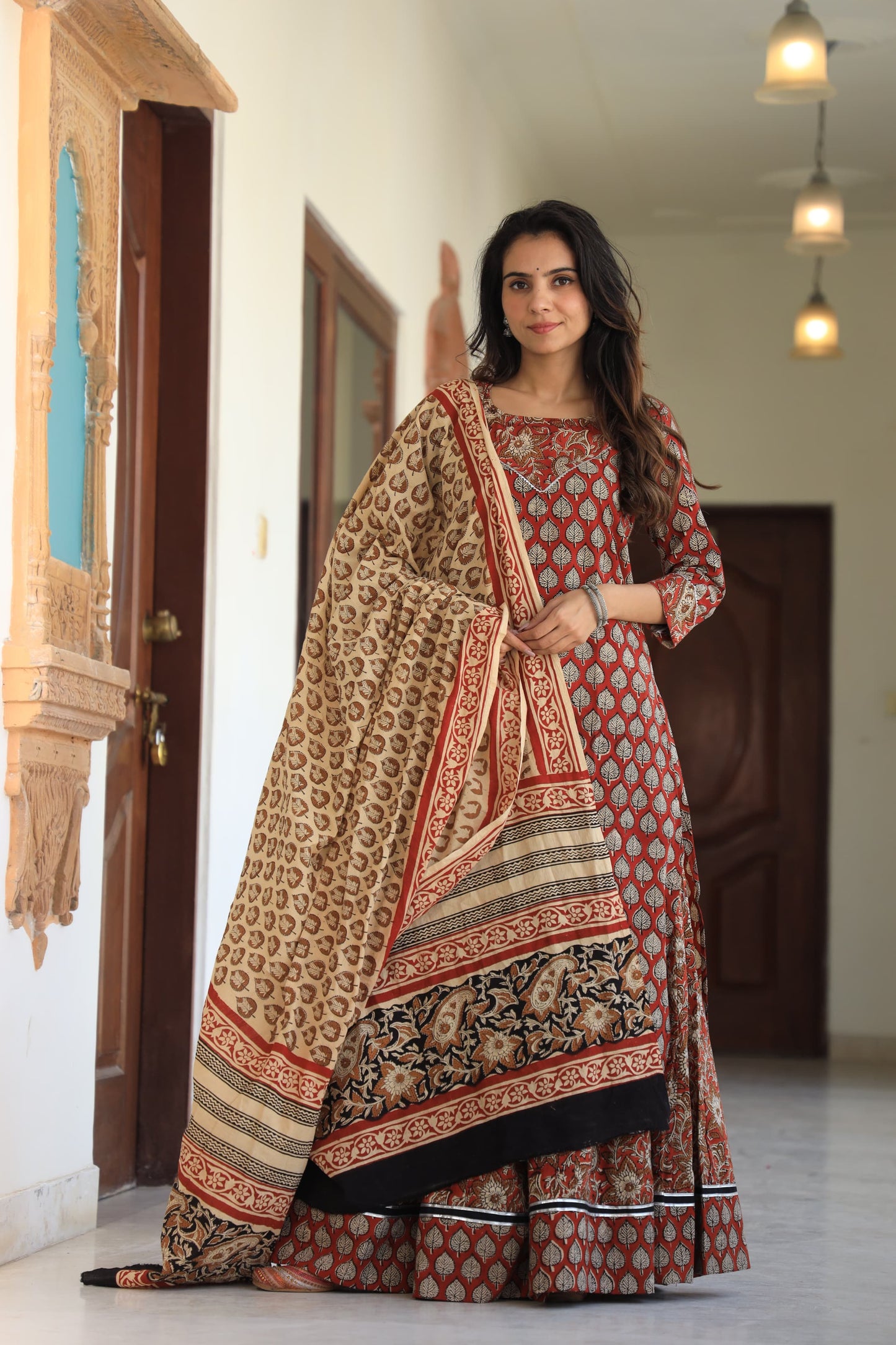 823 Long Kurta with Dupatta Lengha-3 PC Set