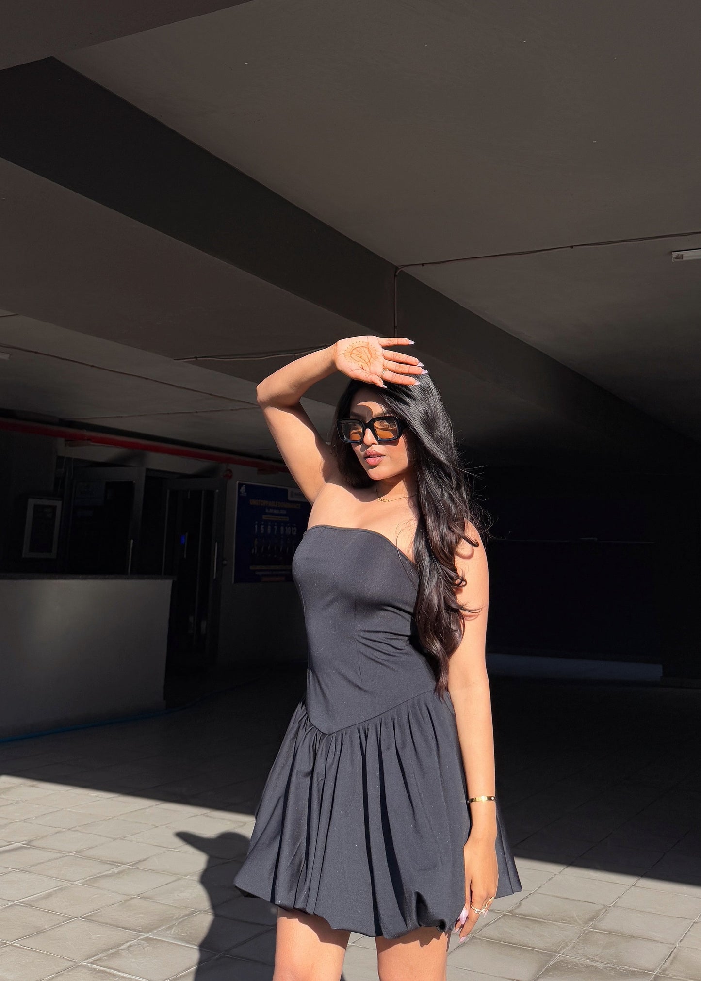 Balloon Black Dress