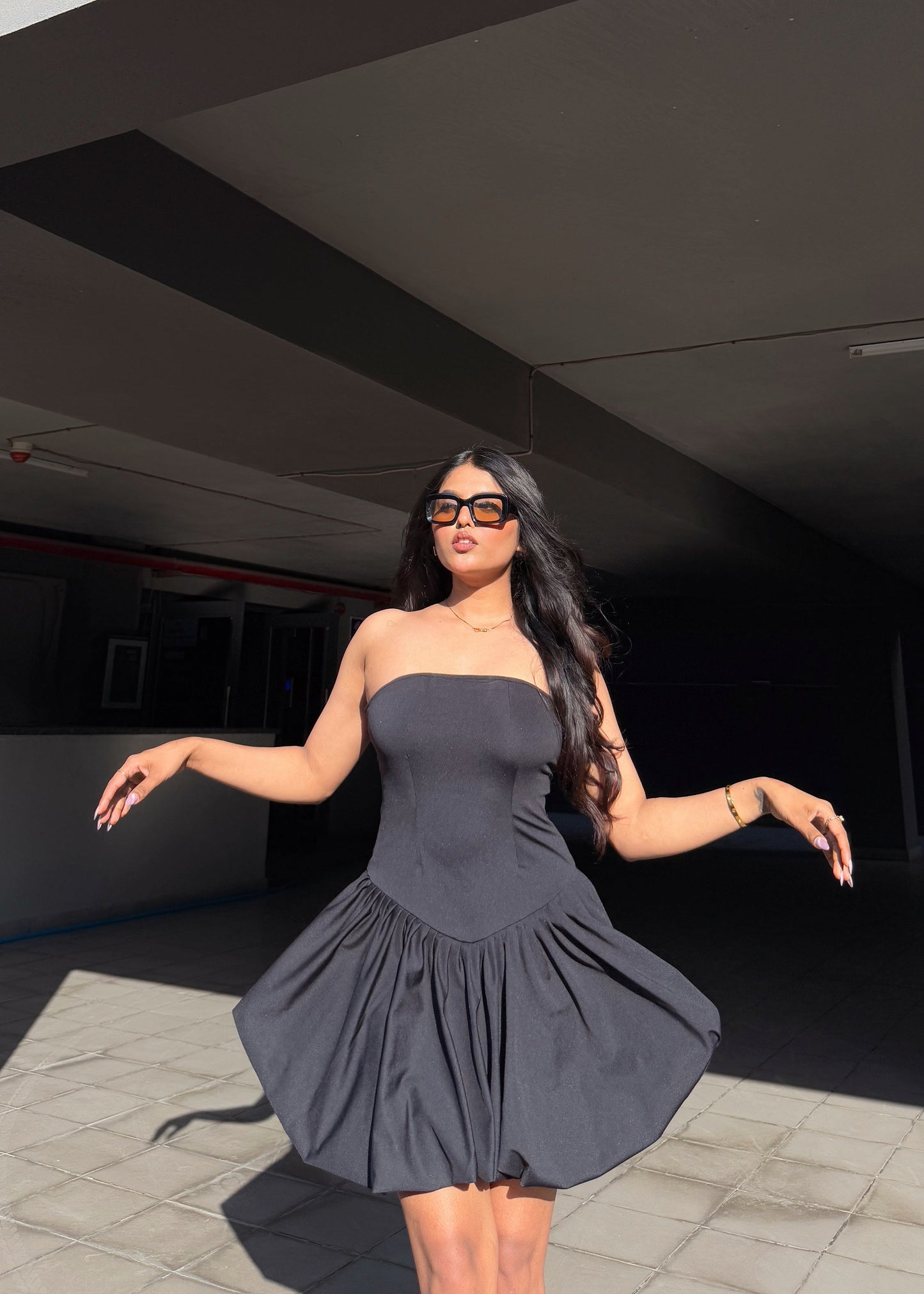 Balloon Black Dress