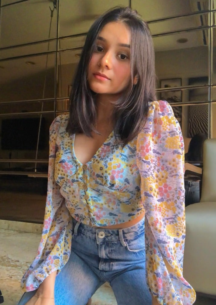 Romantic Flowery Top