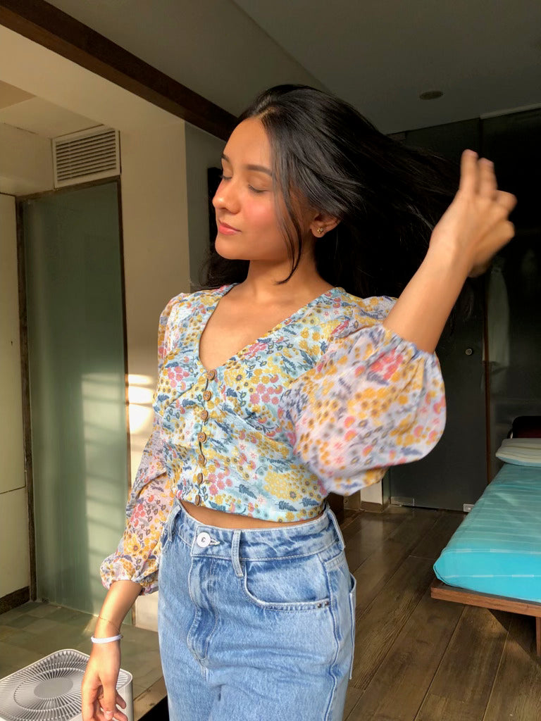 Romantic Flowery Top