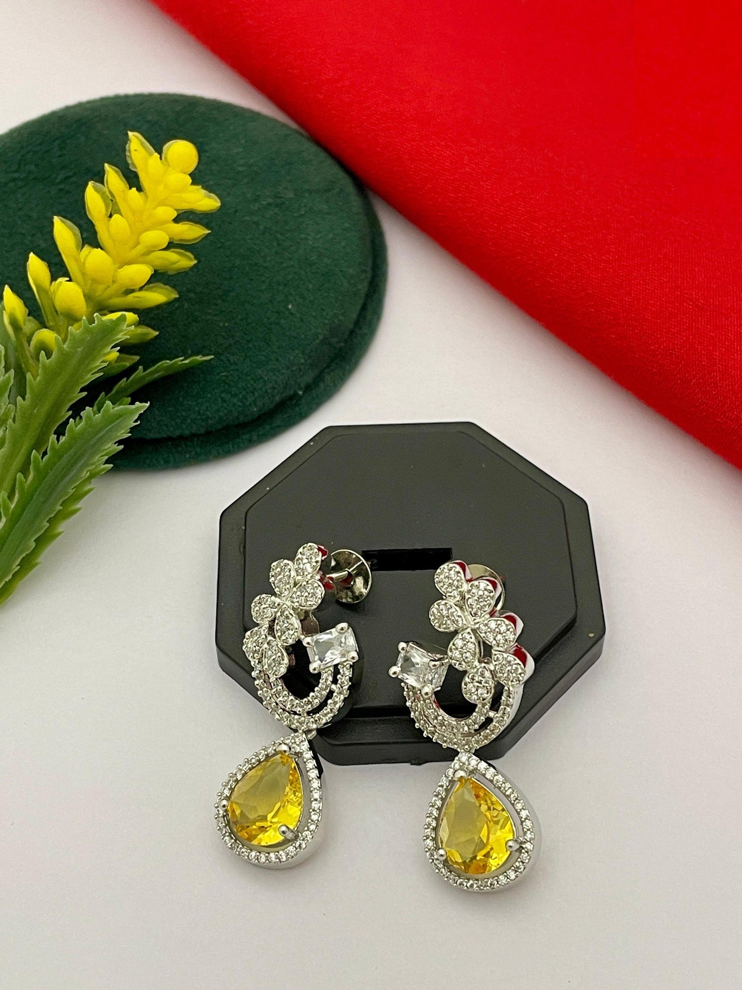 017 Elegant Earring
