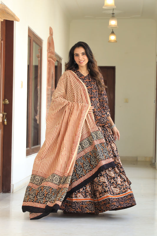 111 Short Kurti Lehenga Dupatta-3 PC Set