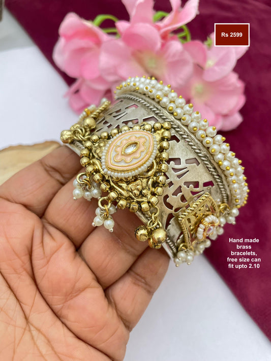 Bracelet 906