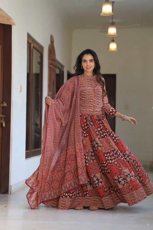 918 Short Top Lehenga Dupatta-3 PC Set