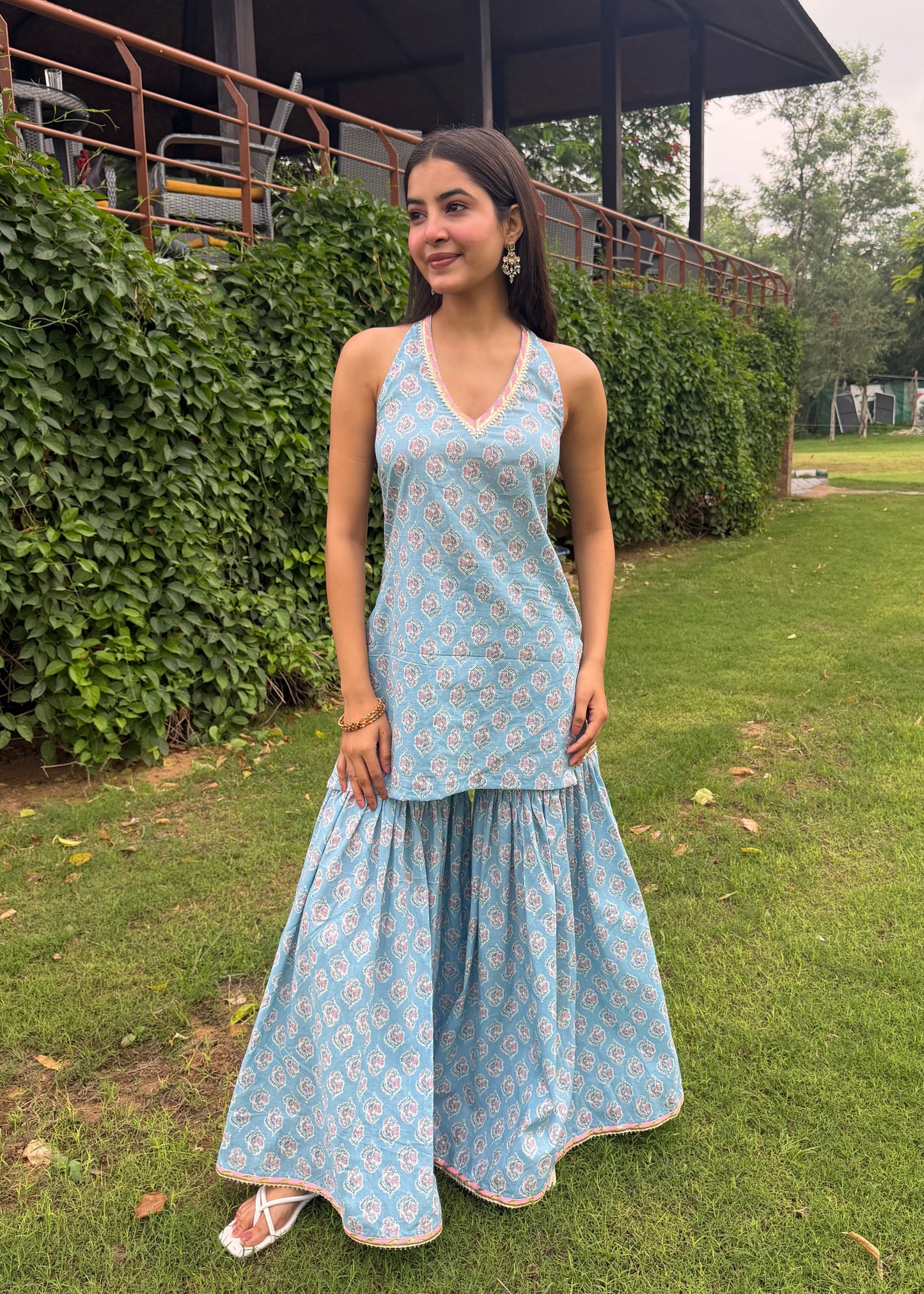 Baadal Set