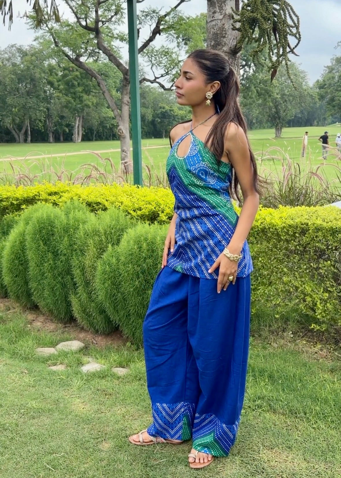 Morni Bandhani Set