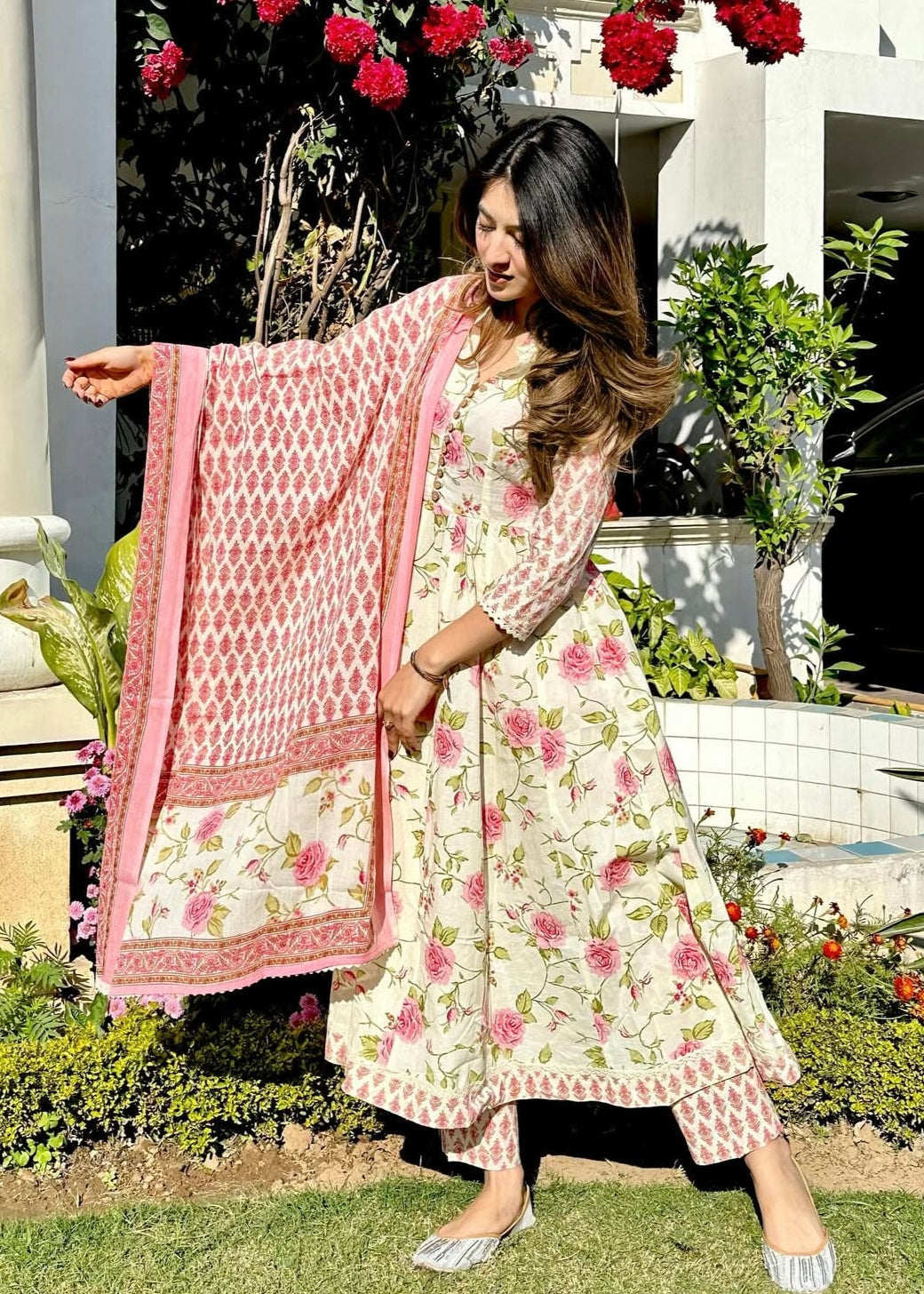 Ivory Phool Set
